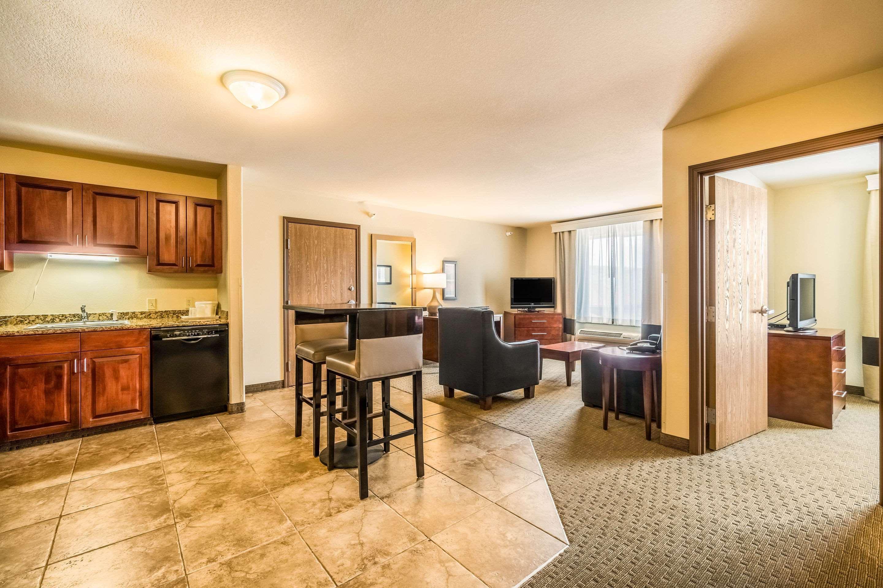 Comfort Inn & Suites Rifle Extérieur photo