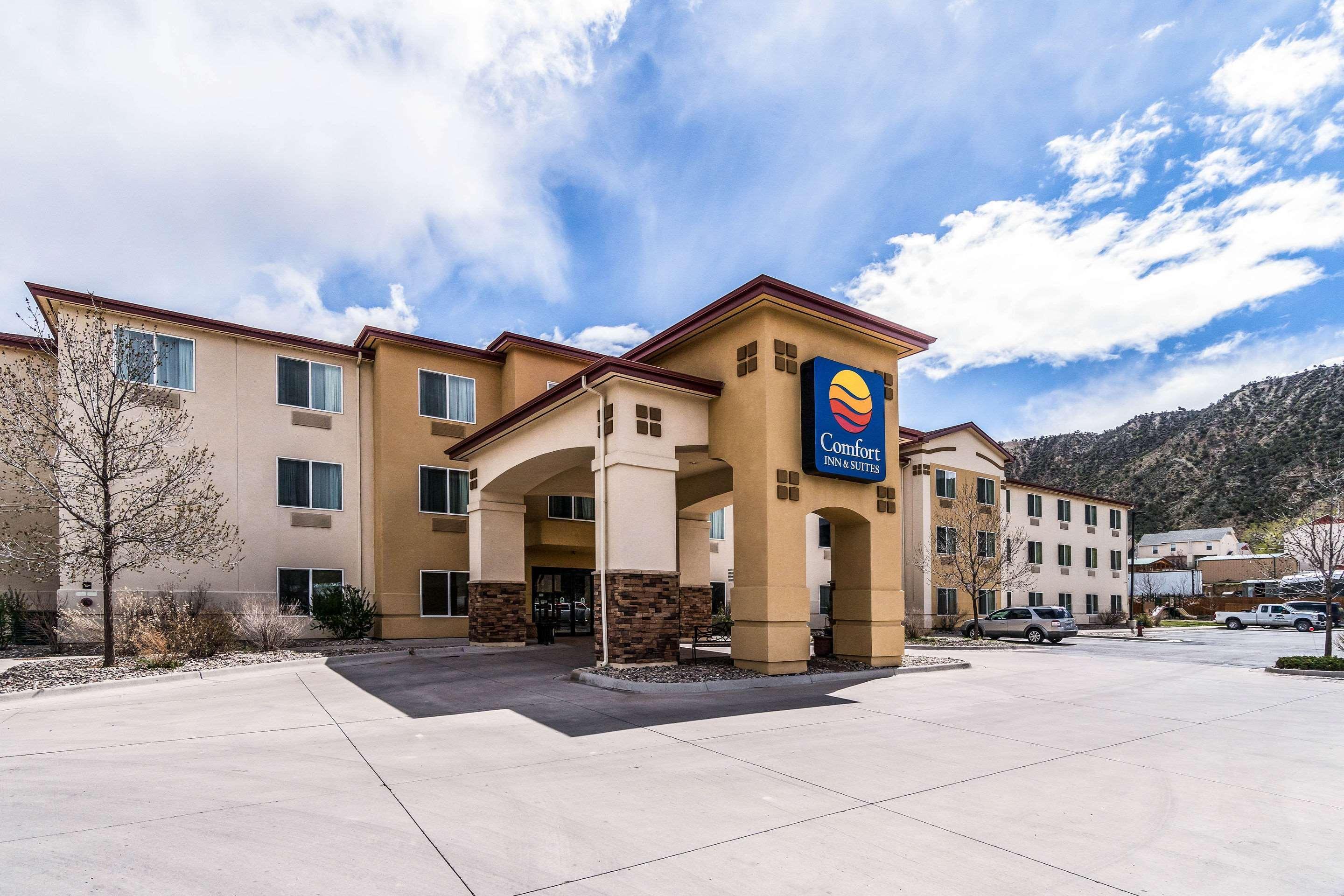 Comfort Inn & Suites Rifle Extérieur photo