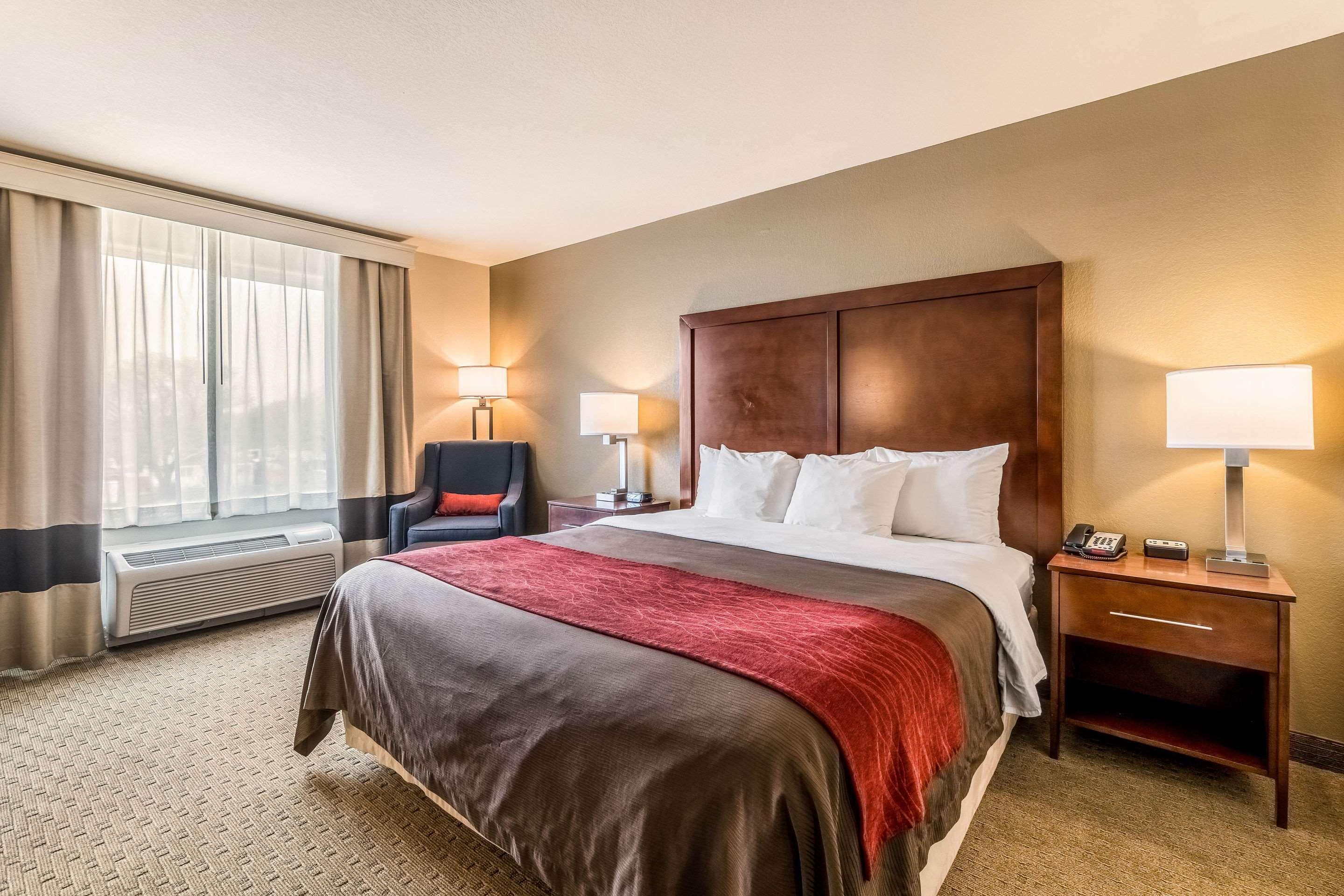 Comfort Inn & Suites Rifle Extérieur photo