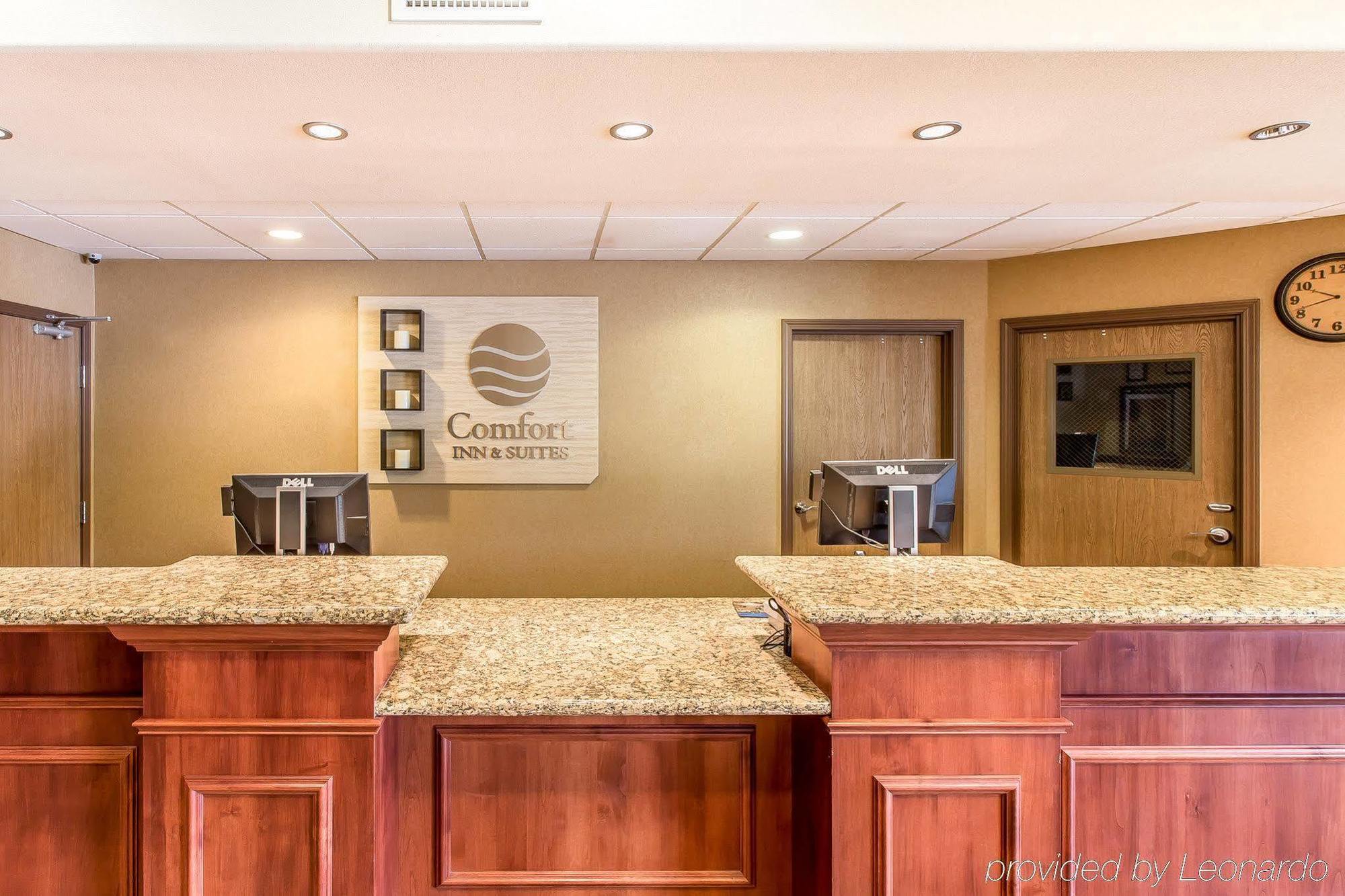 Comfort Inn & Suites Rifle Extérieur photo