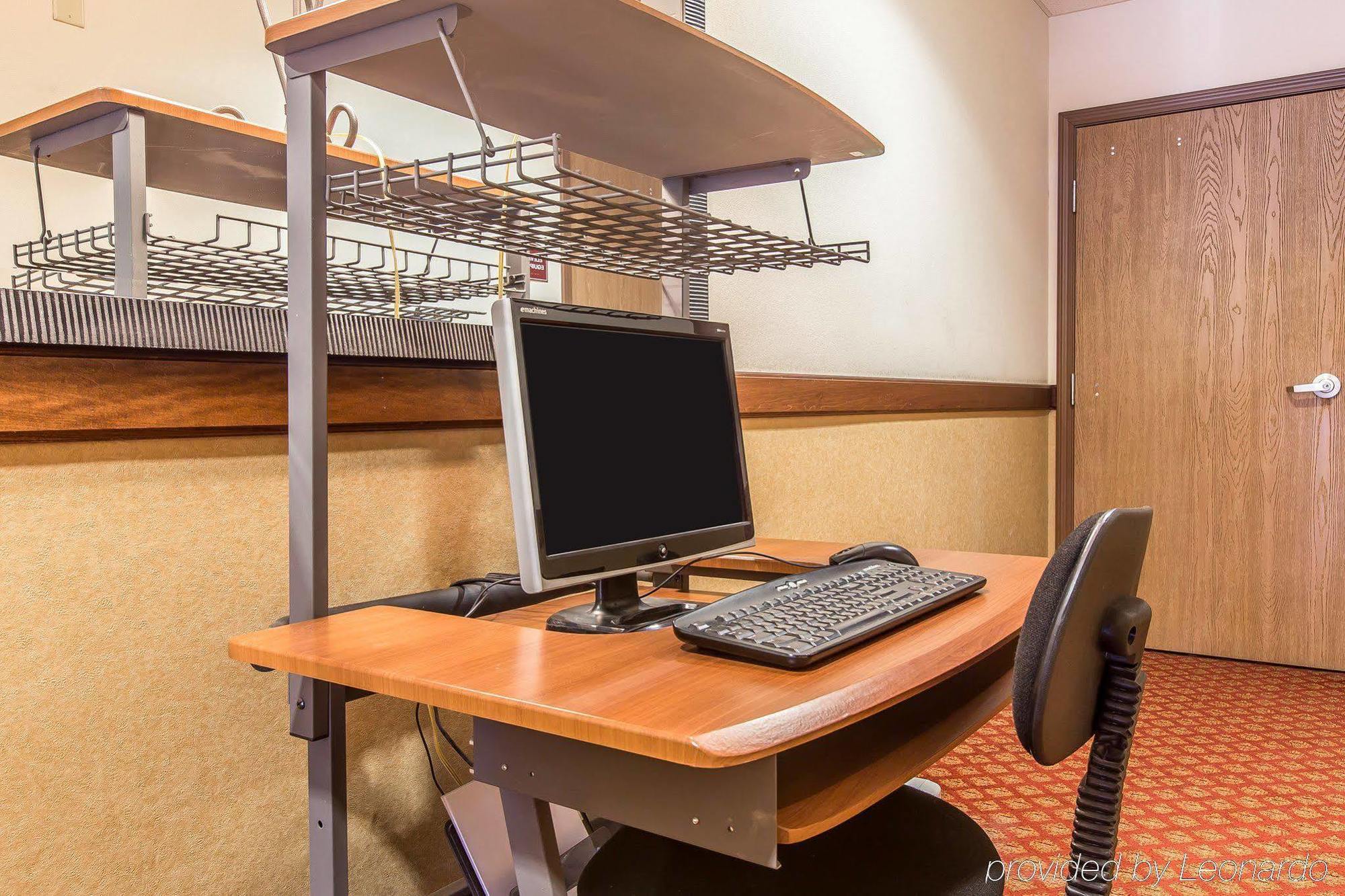 Comfort Inn & Suites Rifle Extérieur photo