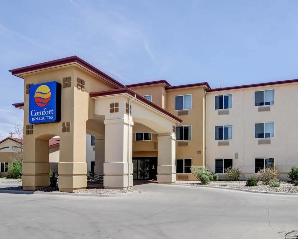 Comfort Inn & Suites Rifle Extérieur photo