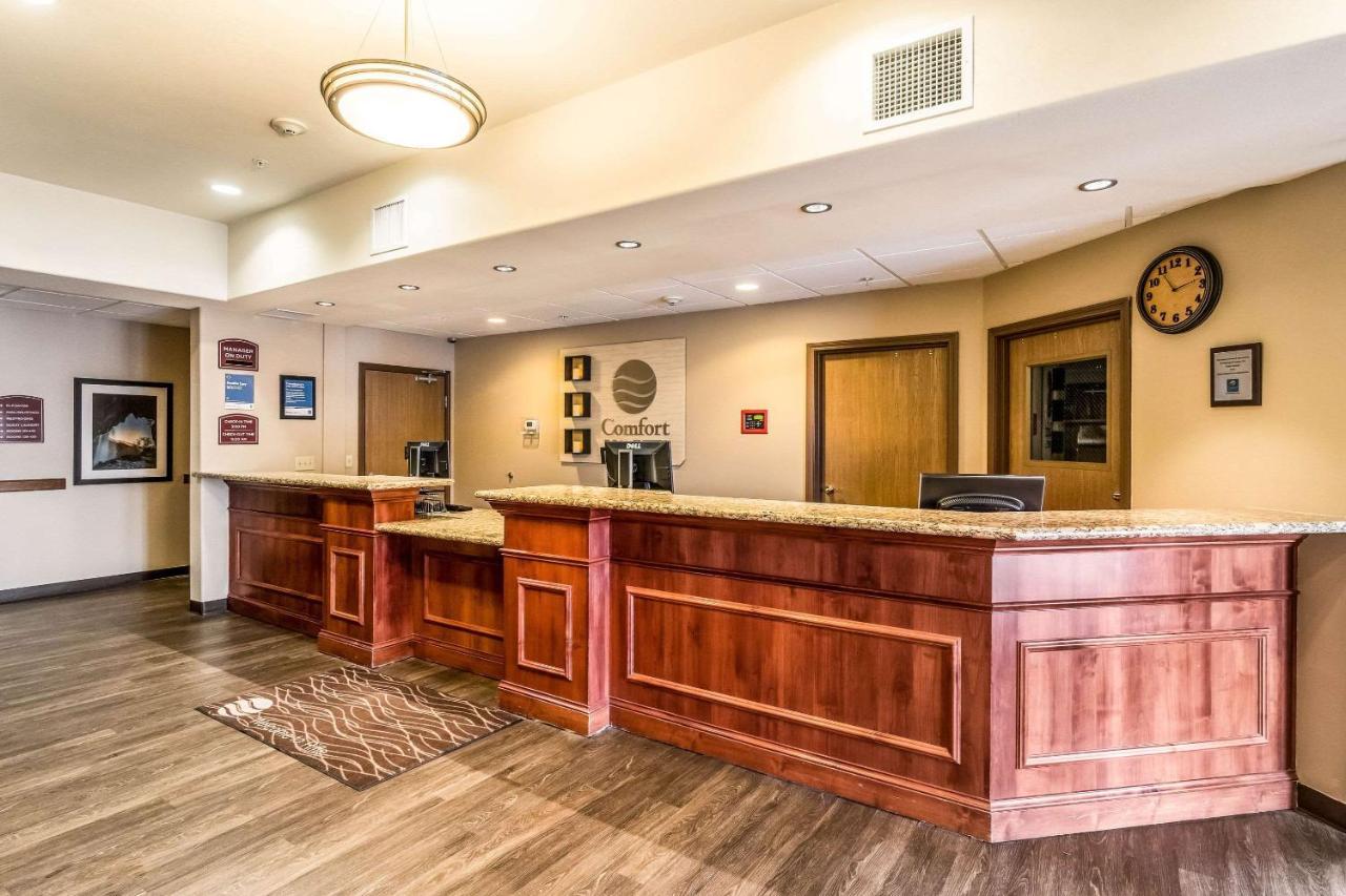Comfort Inn & Suites Rifle Extérieur photo